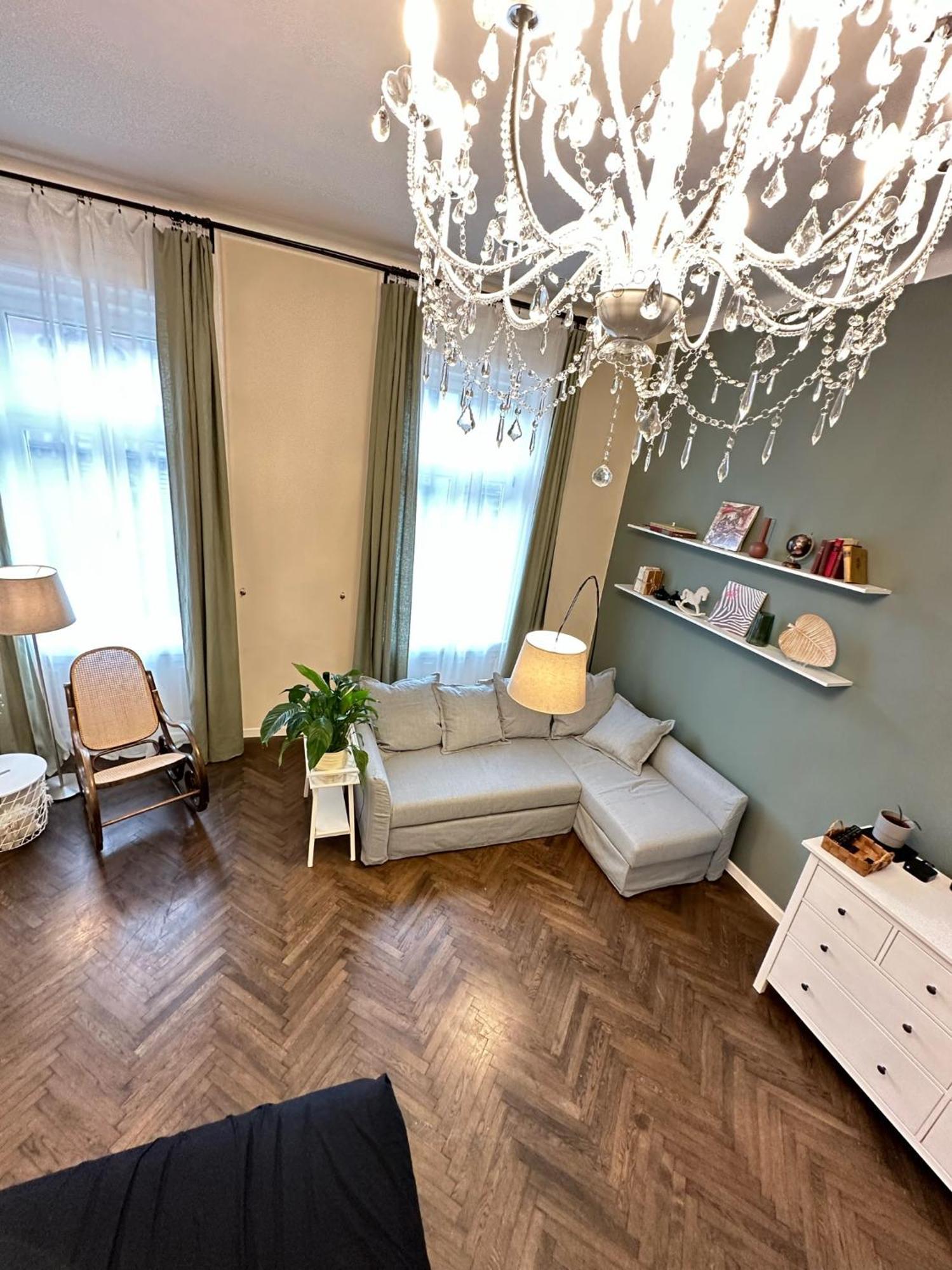 The Spot With Green Chair - Cozy Space Near Danube Budapest Kültér fotó